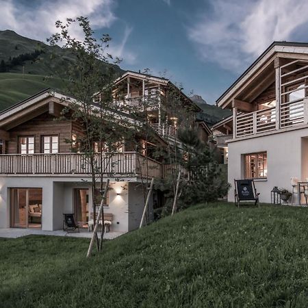 Aadla Walser-Chalets Mit Privater Sauna, Hotpot Und Hotelservice Schröcken Buitenkant foto